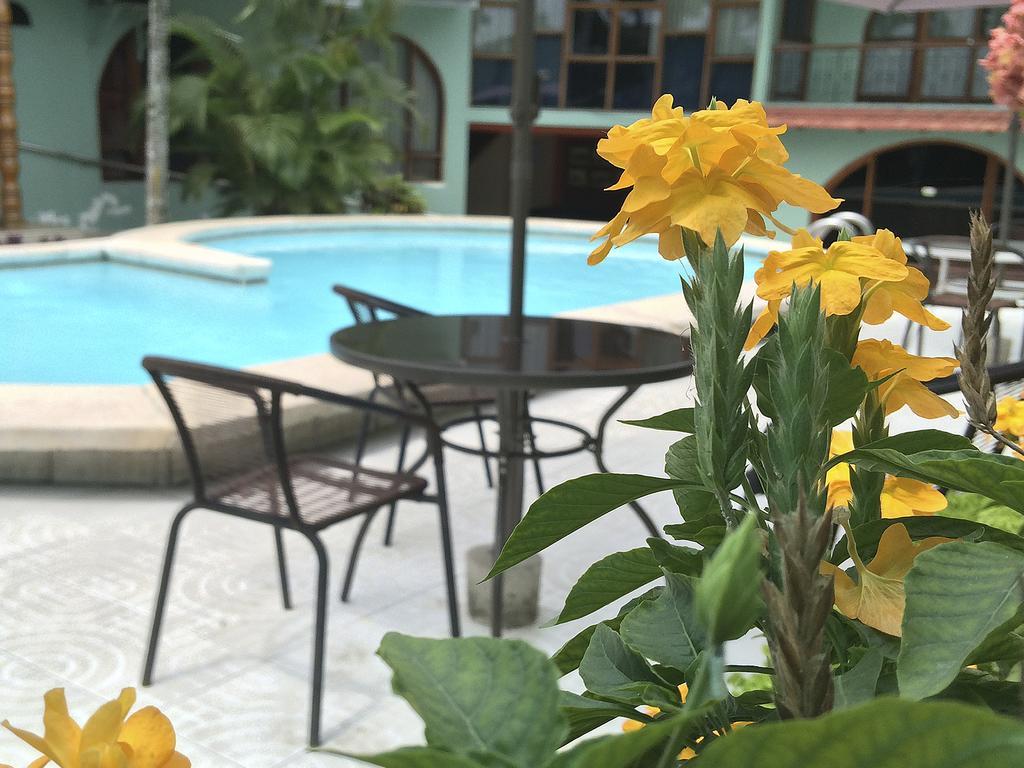 Hotel & Suites La Posada De Lobo Iquitos Zewnętrze zdjęcie